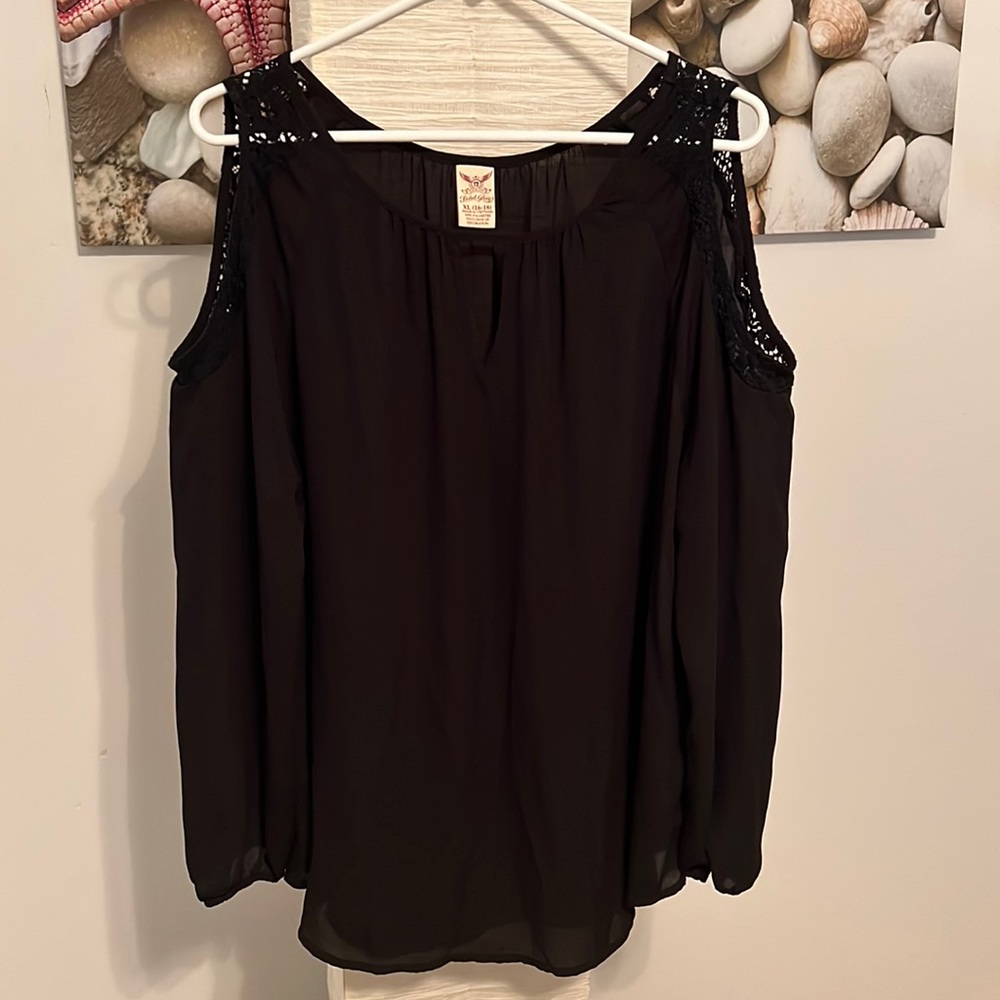 Black Open Shoulder Blouse